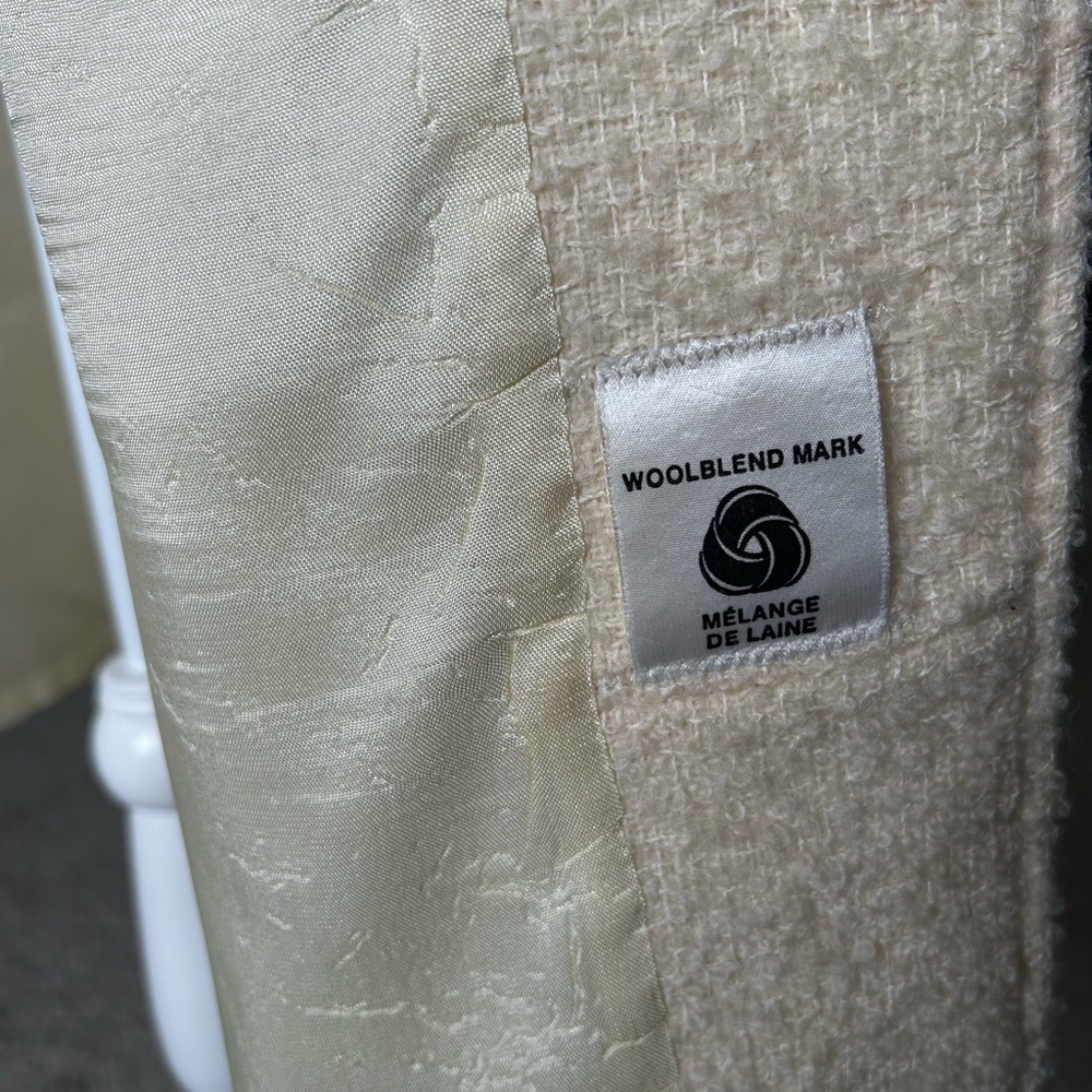 Wool blend Vintage Women's Cream Bouclé Long Trench Coat - S - M - Picture 11 of 11